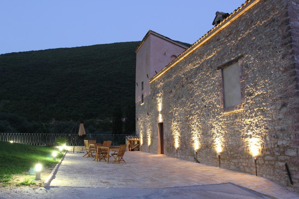 Agriturismo Casale La Palombara Cerreto di Spoleto Exterior photo